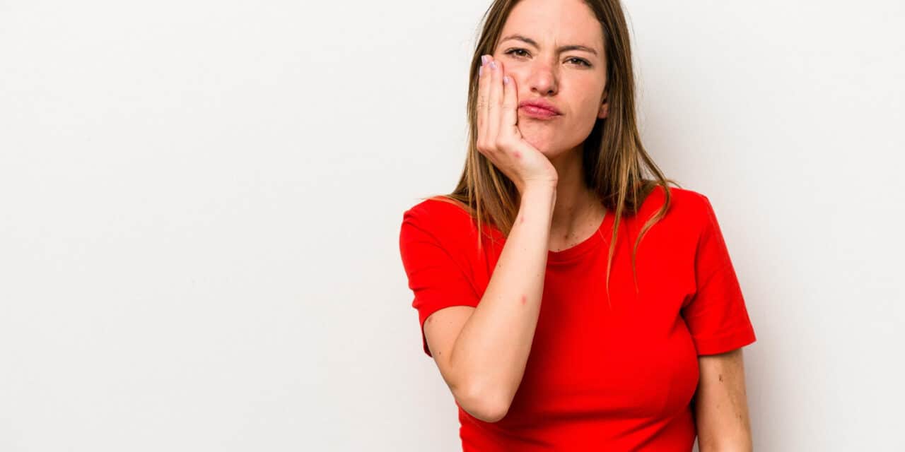 What is a Tooth Abscess? Symptoms, Causes & Best Treatment Methods